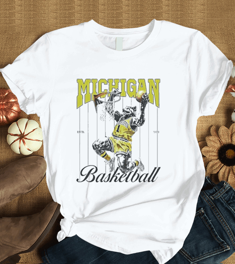 Wolverine Michigan Basketball Slam Dunk T-Shirt