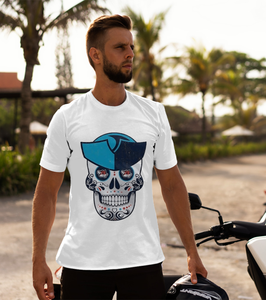 Day Of The Dead Skull Patriot Fox Sports Foxes Football T-Shirt