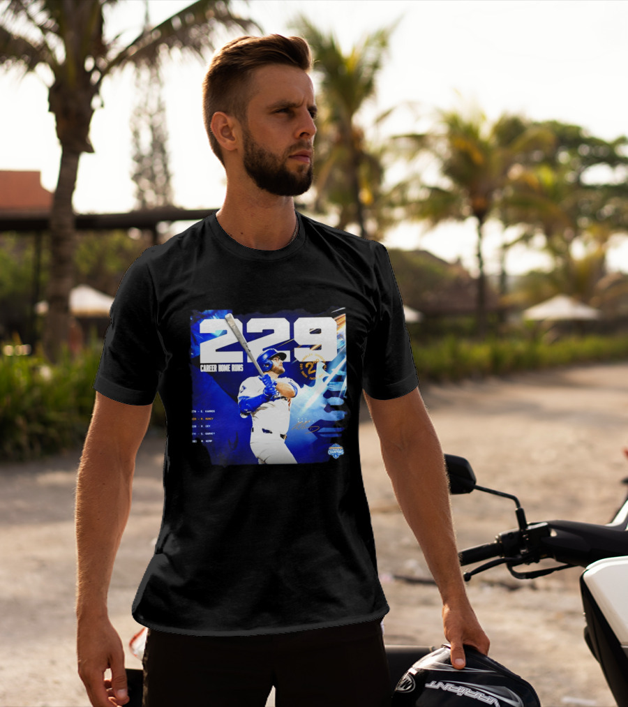Max Muncy Los Angeles Dodgers 229 Career Home Runs Celebration MLB Champions T-Shirt