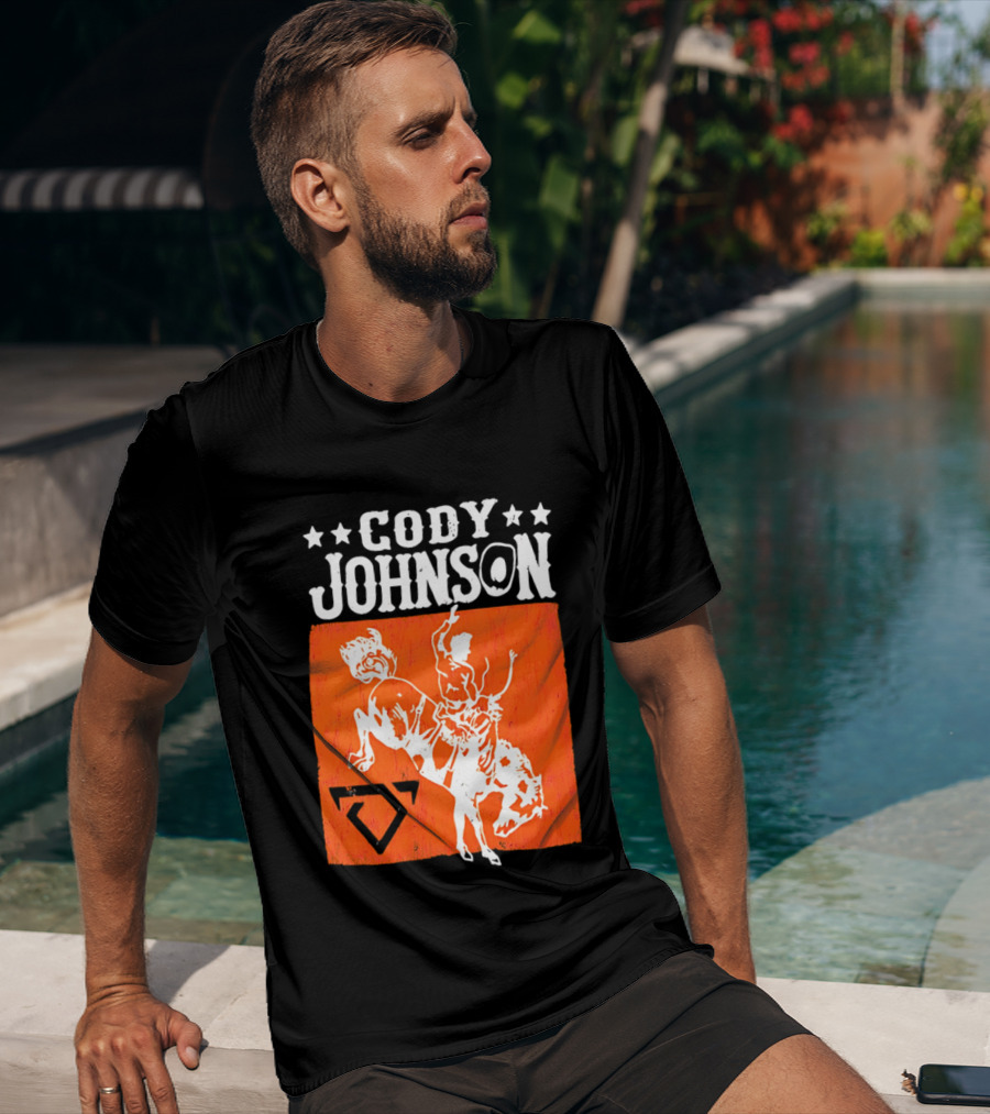 Cody Johnson Cowboy Rodeo Bucking Horse Vintage Western T-Shirt