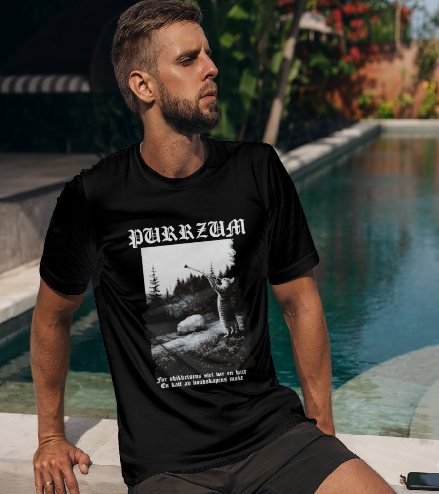 Purrzum Cat Black Metal Burzum For Skikkelsens Sjel Var En Katt En Katt Av Ondskapens Makt T-Shirt