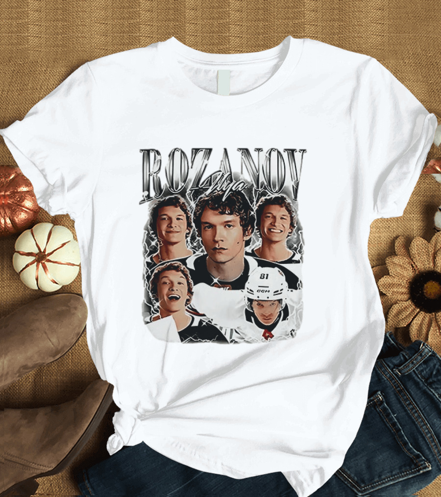 Rozanov Ilya Multiple Expressions And Game Moment T-Shirt