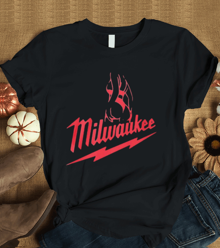 Milwaukee Sexy Girl Red T-Shirt