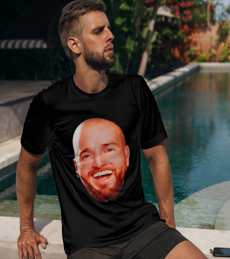 The Smiling Man Happy Face Bold Expression T-Shirt