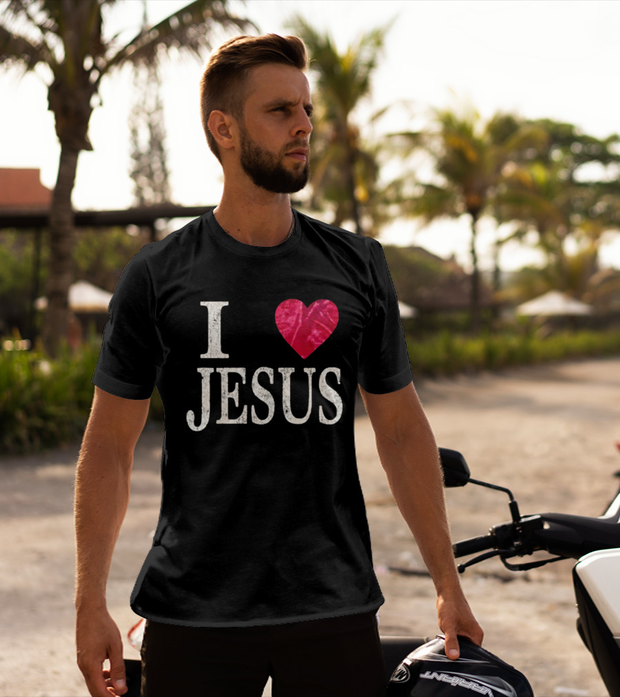 Jessie Bates III I Heart Jesus T-Shirt