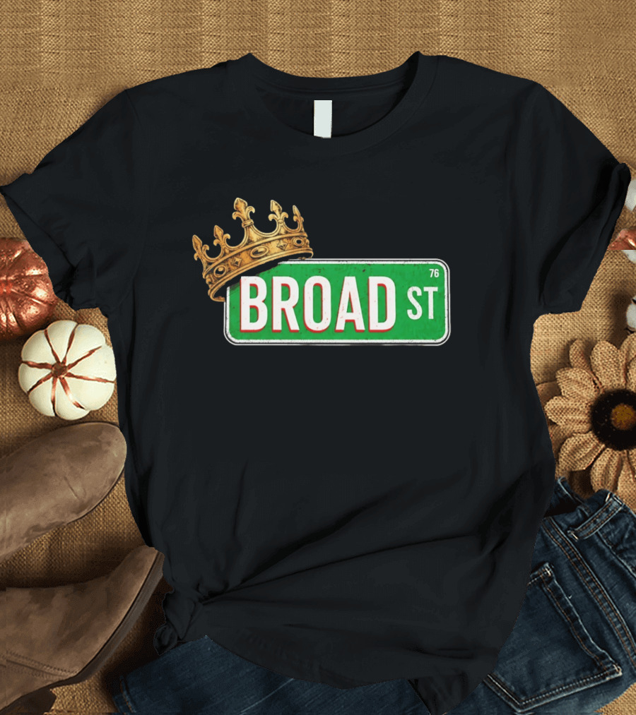 Philadelphia 76ers Broad Street 76 King Crown T-Shirt