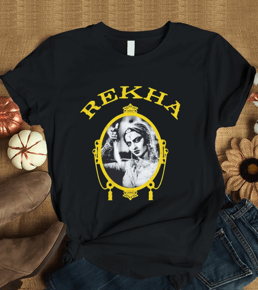 REKHA Diva Holding A Dagger T-Shirt