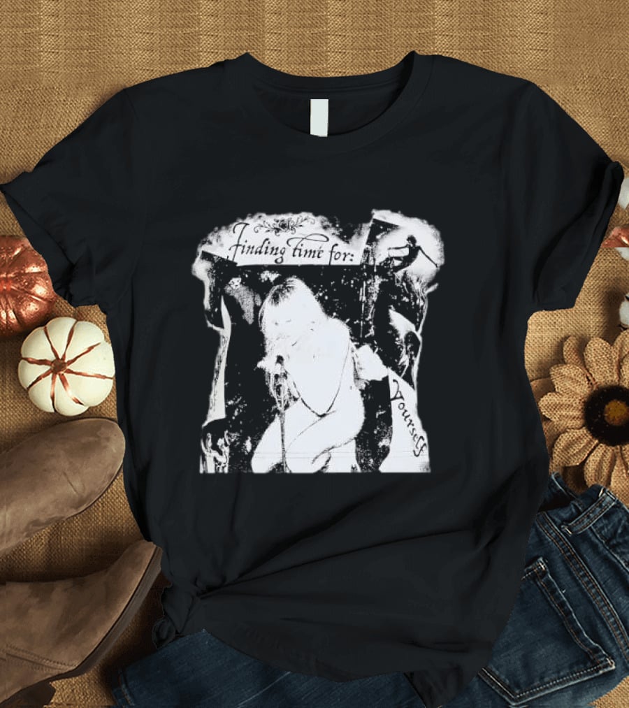 Finding Time For Yourself Singing Woman Retro Vibe T-Shirt