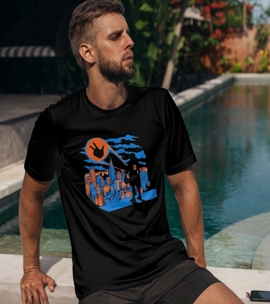 New York Knicks Jalen Brunson NYC Skyline Hero Hand T-Shirt