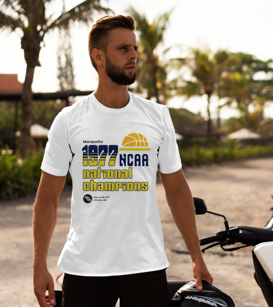Marquette 1977 NCAA National Champions Basketball March 28_ASTRO_NY T-Shirt