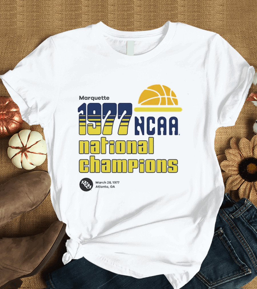 Marquette 1977 NCAA National Champions Basketball March 28_ASTRO_NY T-Shirt