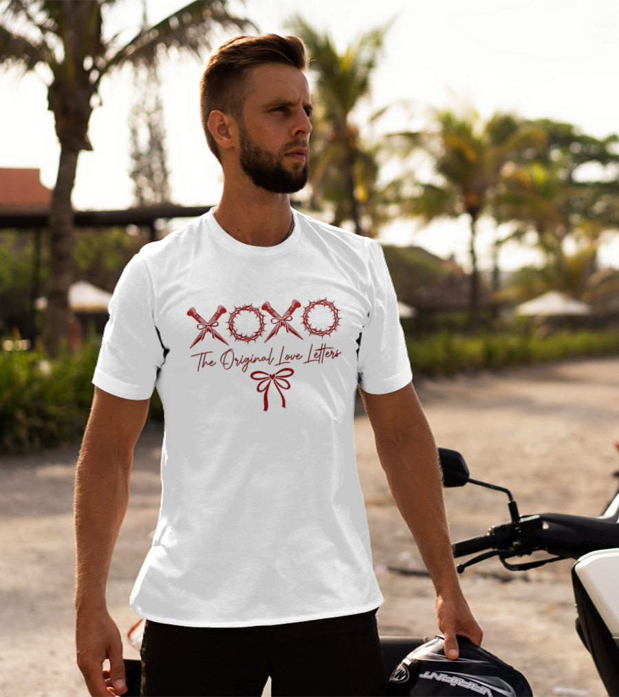 Xoxo The Original Love Letters Valentine's Bow T-Shirt