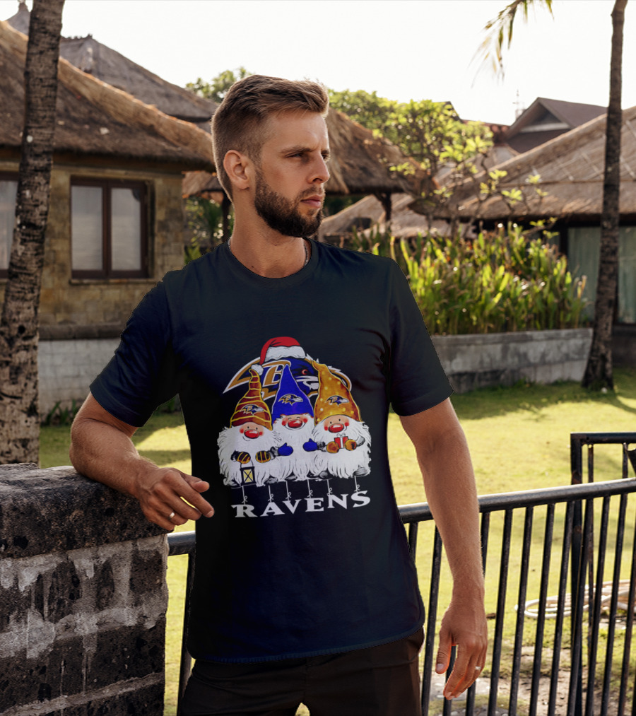 Gnomes Baltimore Ravens Christmas T-Shirt