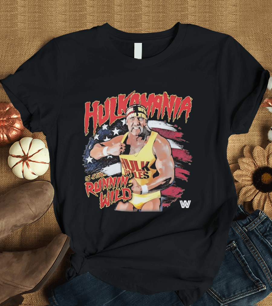Hulk Hogan Hulkamania Runnin Wild American Flag WWE T-Shirt