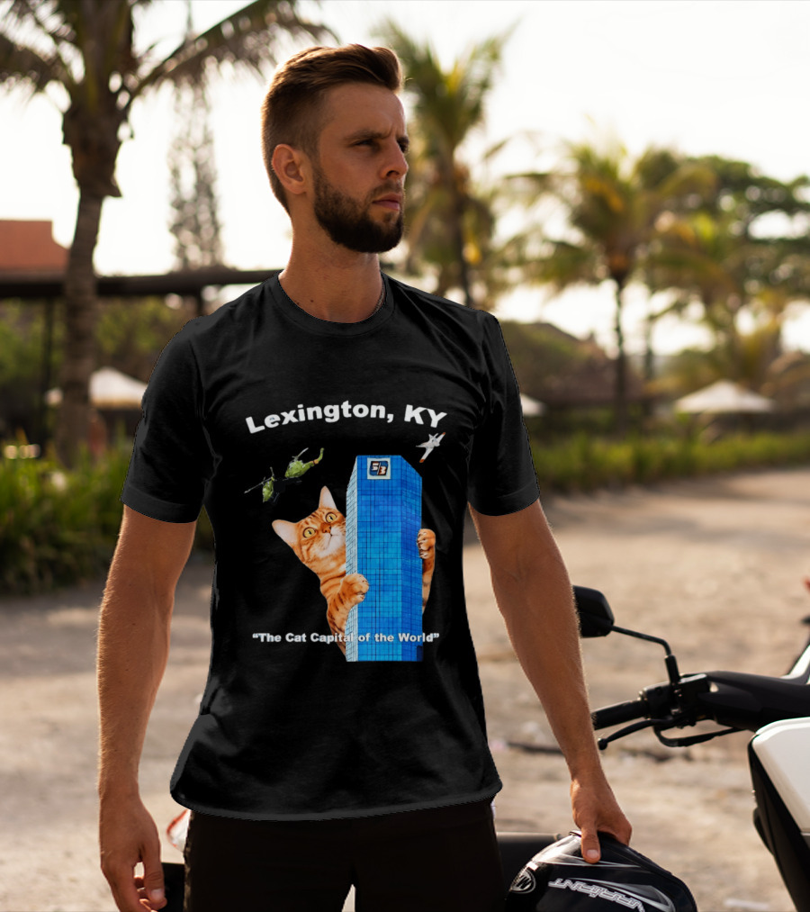 Lexington KY The Cat Capital Of The World Funny Cat With Building And Helicopter T-Shirt