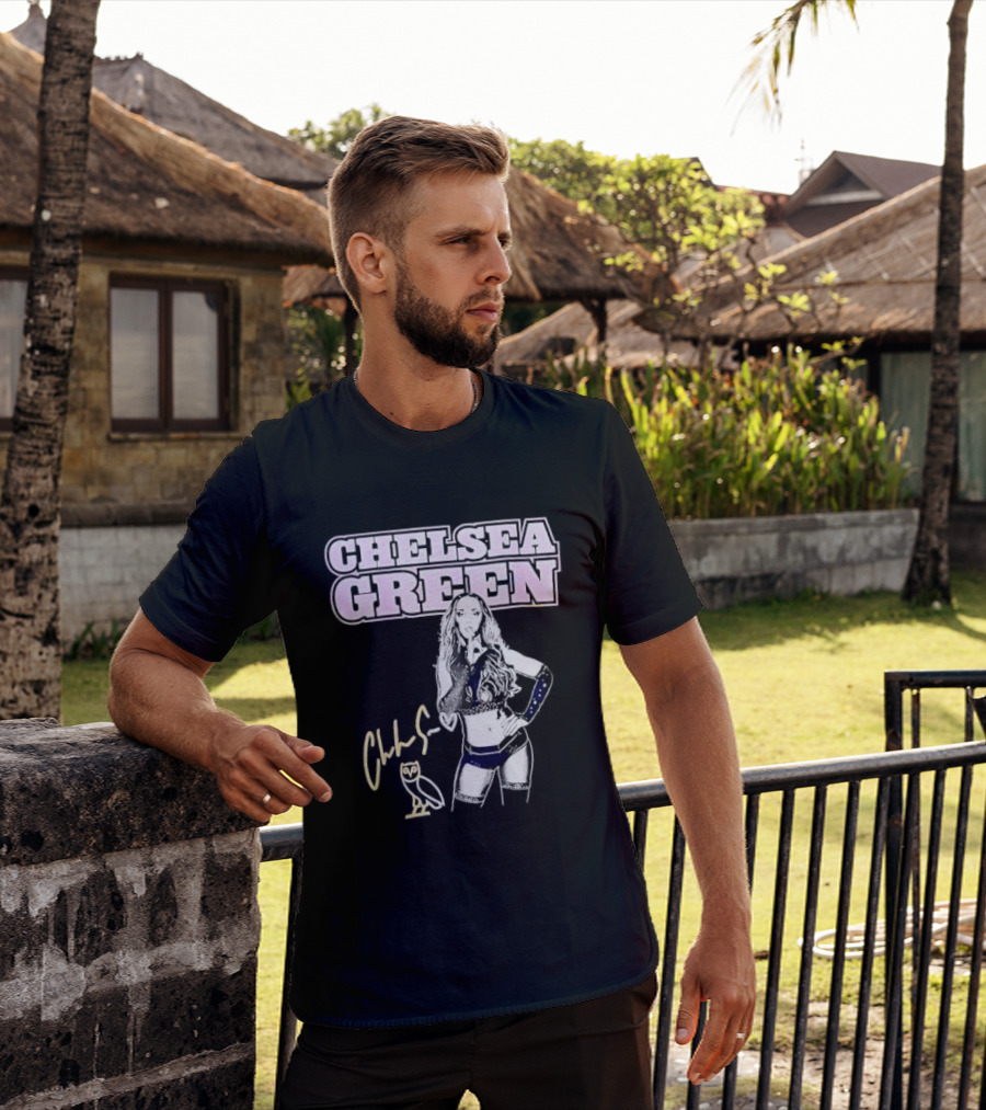 Chelsea Green Wrestling Owl Gesture Signature T-Shirt
