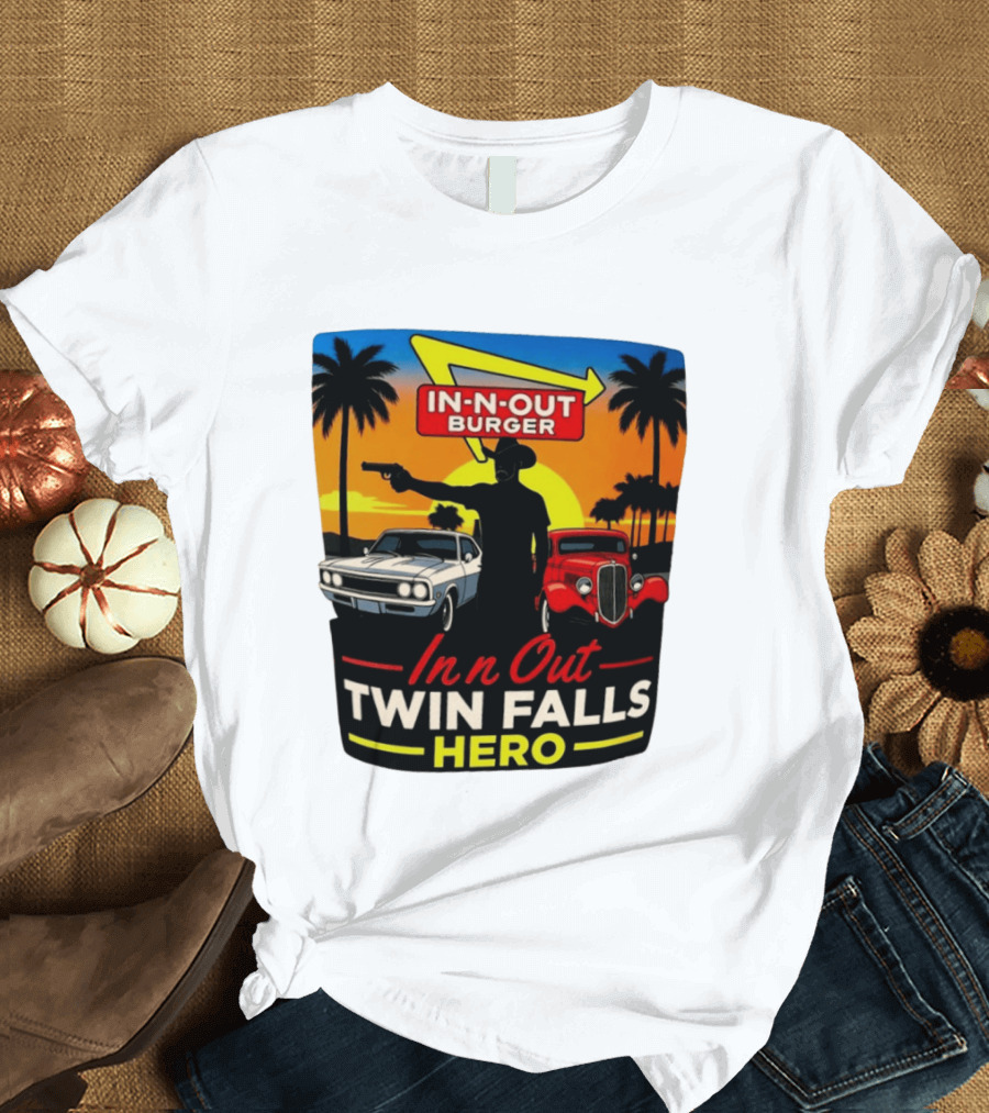 In N Out Burger Twin Falls Hero Sunset Cars Palms 2026 T-Shirt