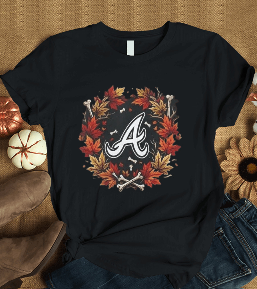 Atlanta Braves Halloween Maple Leaves Skull Bones Crossed Bats T-Shirt