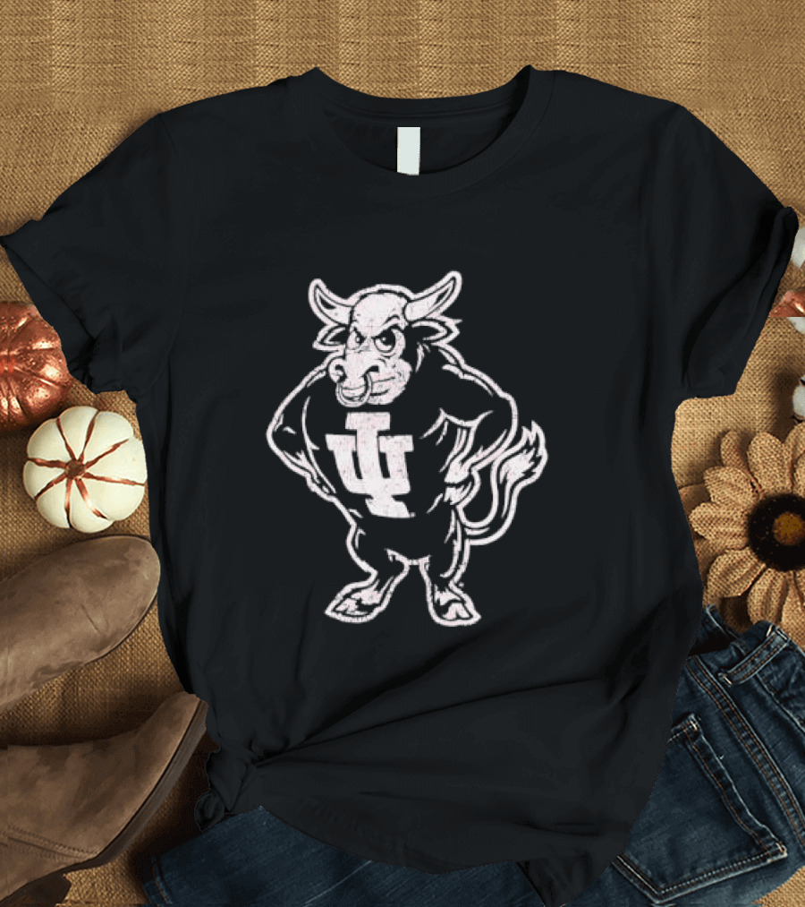 Indiana Hoosiers NCAA Vintage Style Distressed Muscular Bull T-Shirt