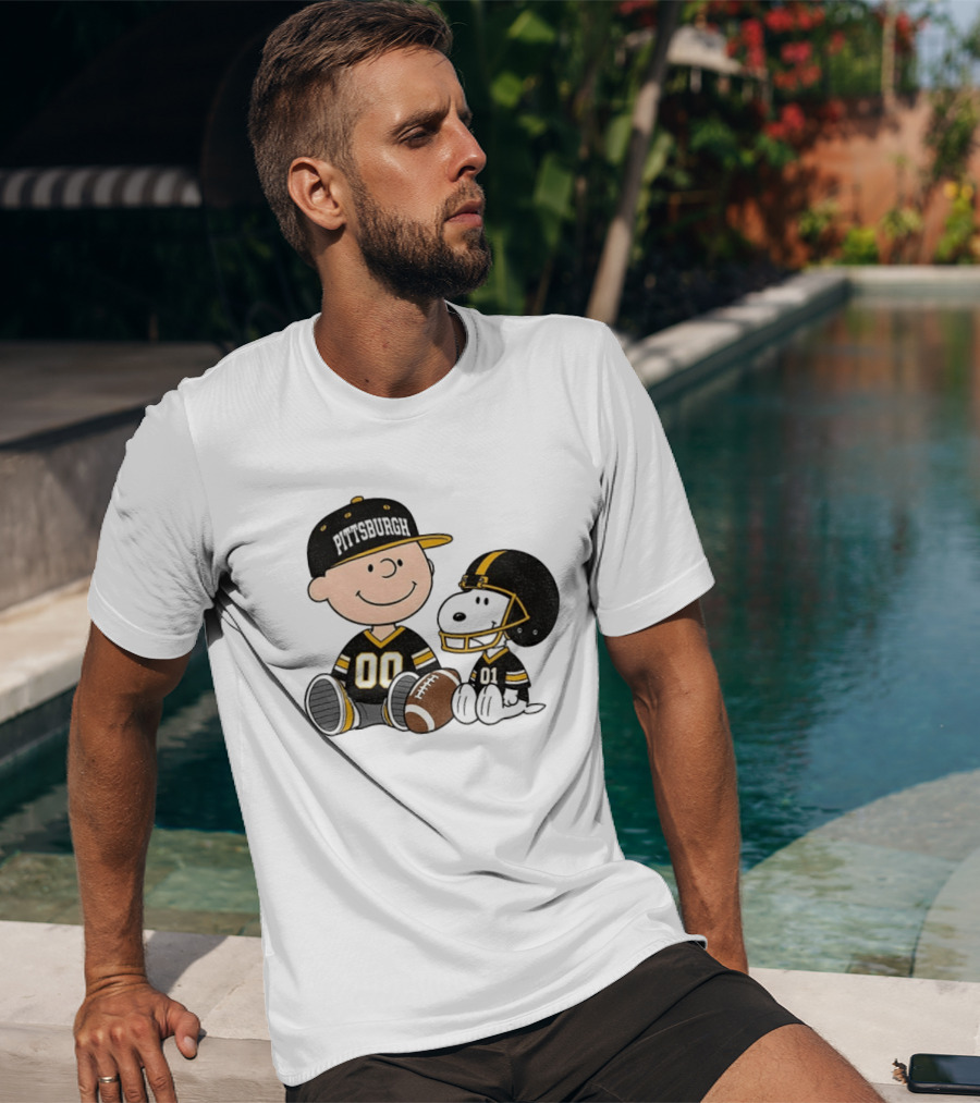 Pittsburgh Football Charlie Brown Snoopy Pigskin Player T-Shirt