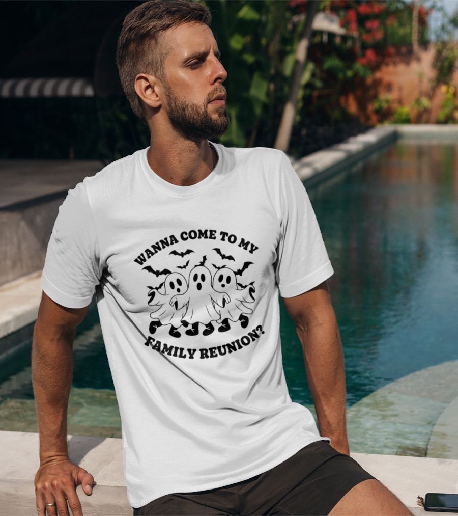 Wanna Come To My Family Reunion Ghost Halloween Bats T-Shirt