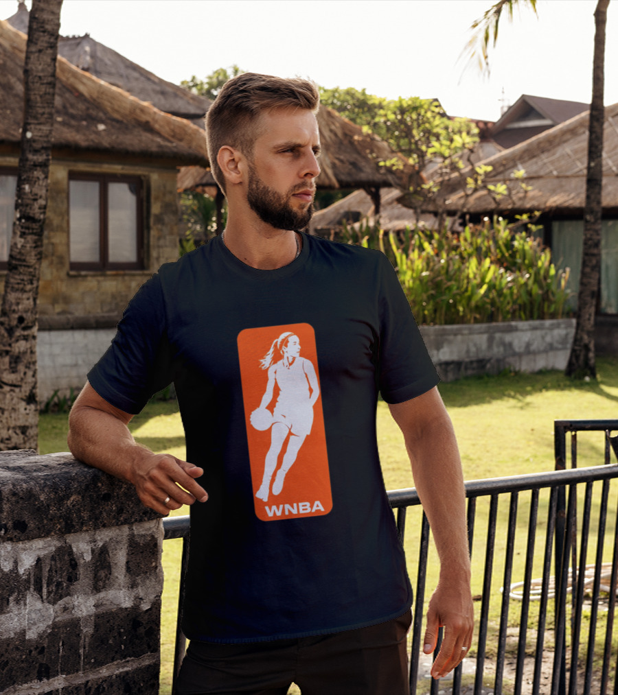 Caitlin Clark Basketball Player WNBA T-Shirt
