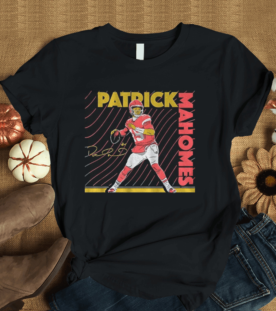 Patrick Mahomes Kansas City Chiefs Football Player Signature T-Shirt