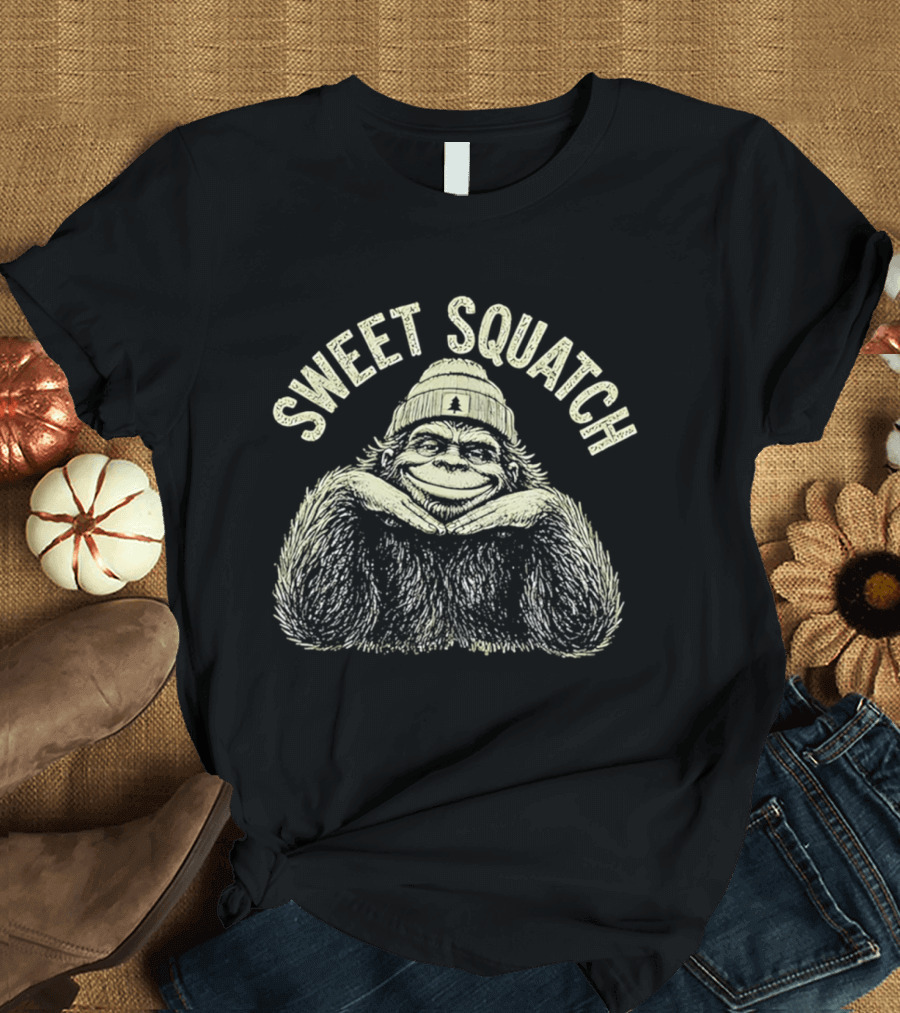 Sweet Squatch Bigfoot Beanie Smiling Legend T-Shirt