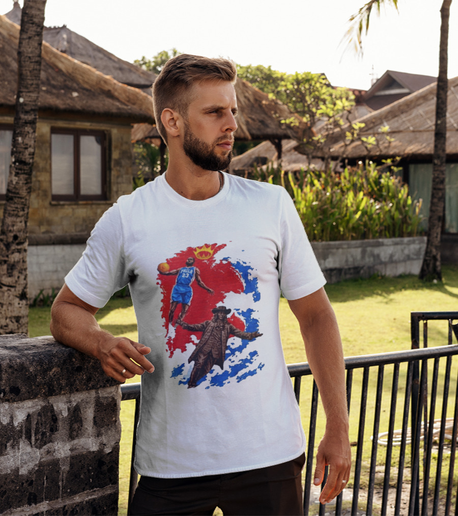 LeBron James Philadelphia Crown Mural Art In Chinatown T-Shirt