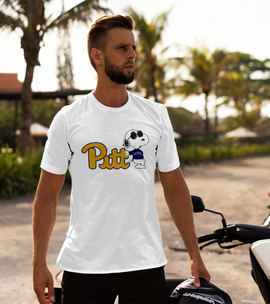 Pittsburgh Panthers NCAA Pitt Snoopy Sunglasses Cartoon T-Shirt