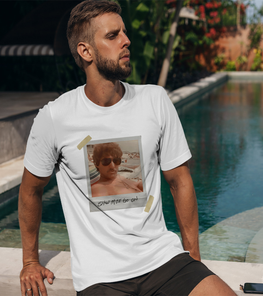 Show Must Go On Man At Beach Retro Style Polaroid T-Shirt
