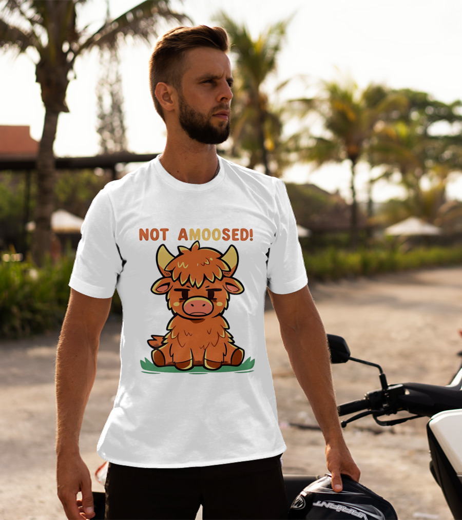 Not Amoosed Cute Grumpy Highland Cow Pun T-Shirt