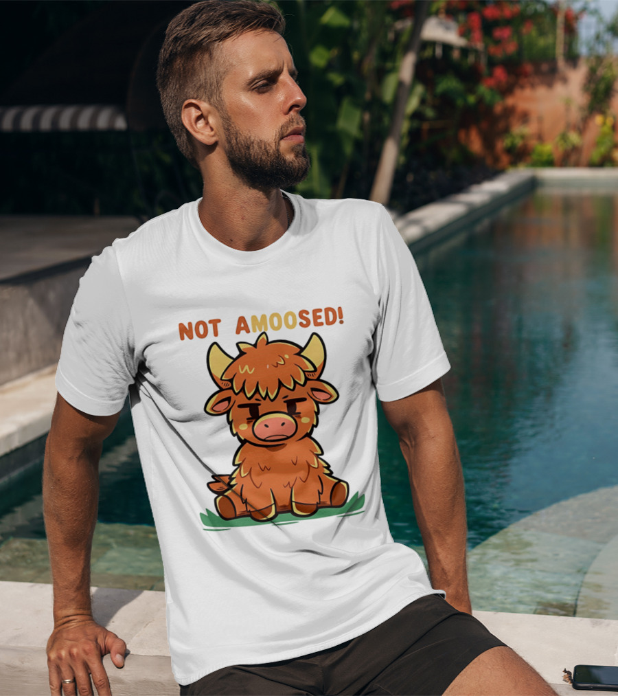 Not Amoosed Cute Grumpy Highland Cow Pun T-Shirt