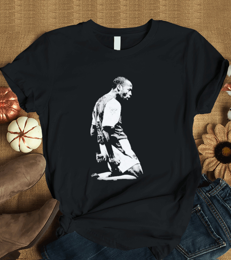 Lindsey Heaps Thierry Henry Football Soccer Arsenal T-Shirt