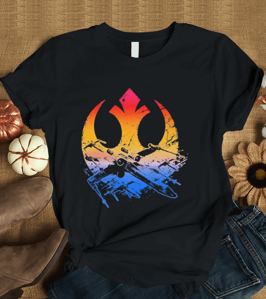 Star Wars Rebel Alliance Distressed Insignia X Wing Starfighters Gradient T-Shirt