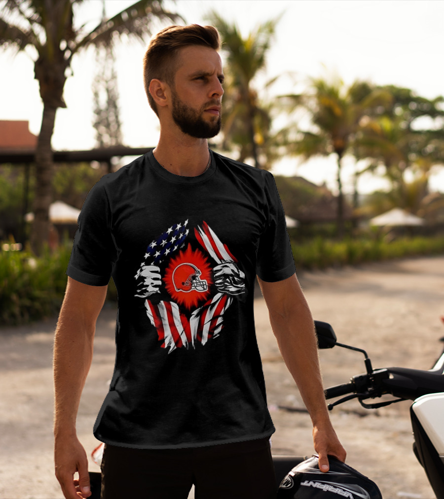 Cleveland Browns Super Man Skull Cap Backwards American Flag Ripped T-Shirt