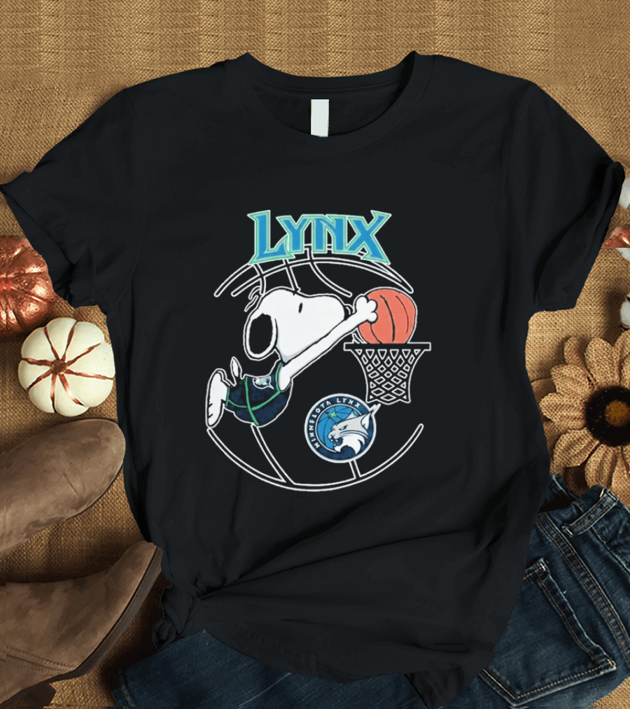 Snoopy Dunking Basketball Minnesota Lynx WNBA T-Shirt