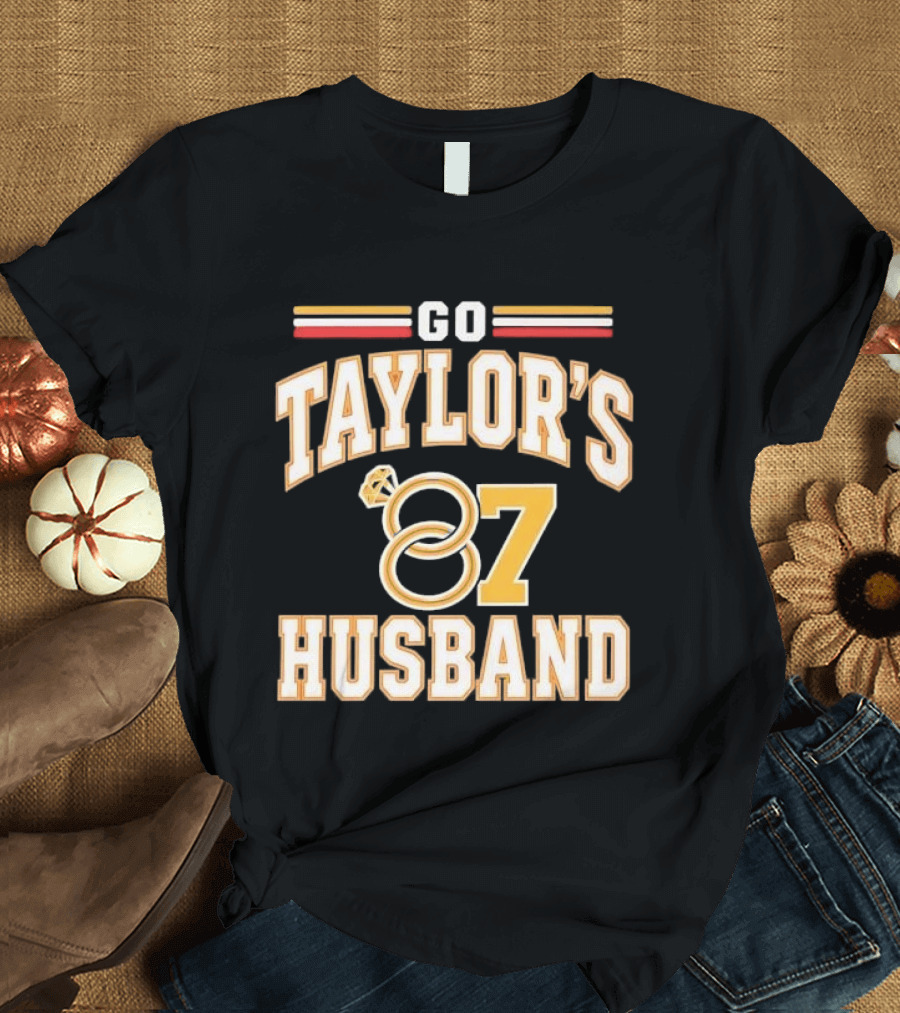 Go Taylor's 87 Husband Interlocking Engagement Rings Diamond T-Shirt