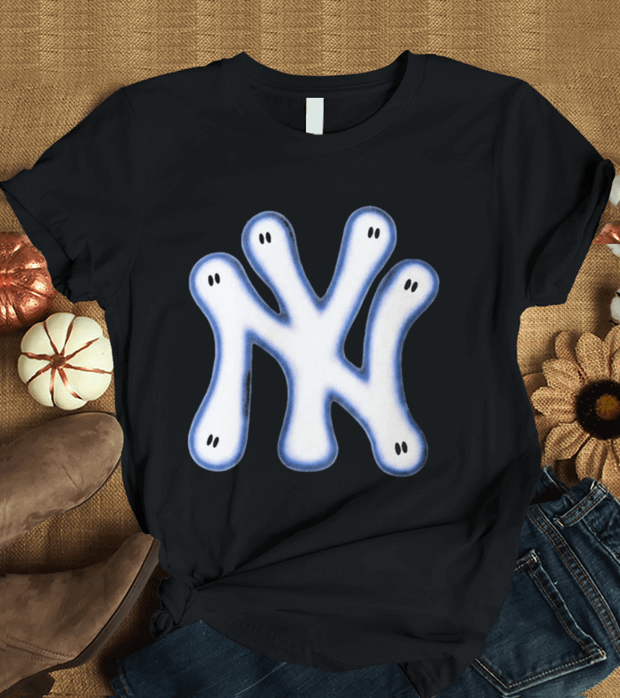 NY Yankees Wash Ghost Airbrush Logo Ghostly NY Yankees T-Shirt
