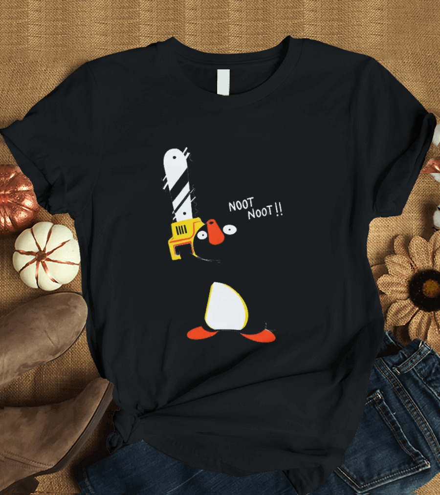 Pingu Chainsaw Noot Noot!! T-Shirt