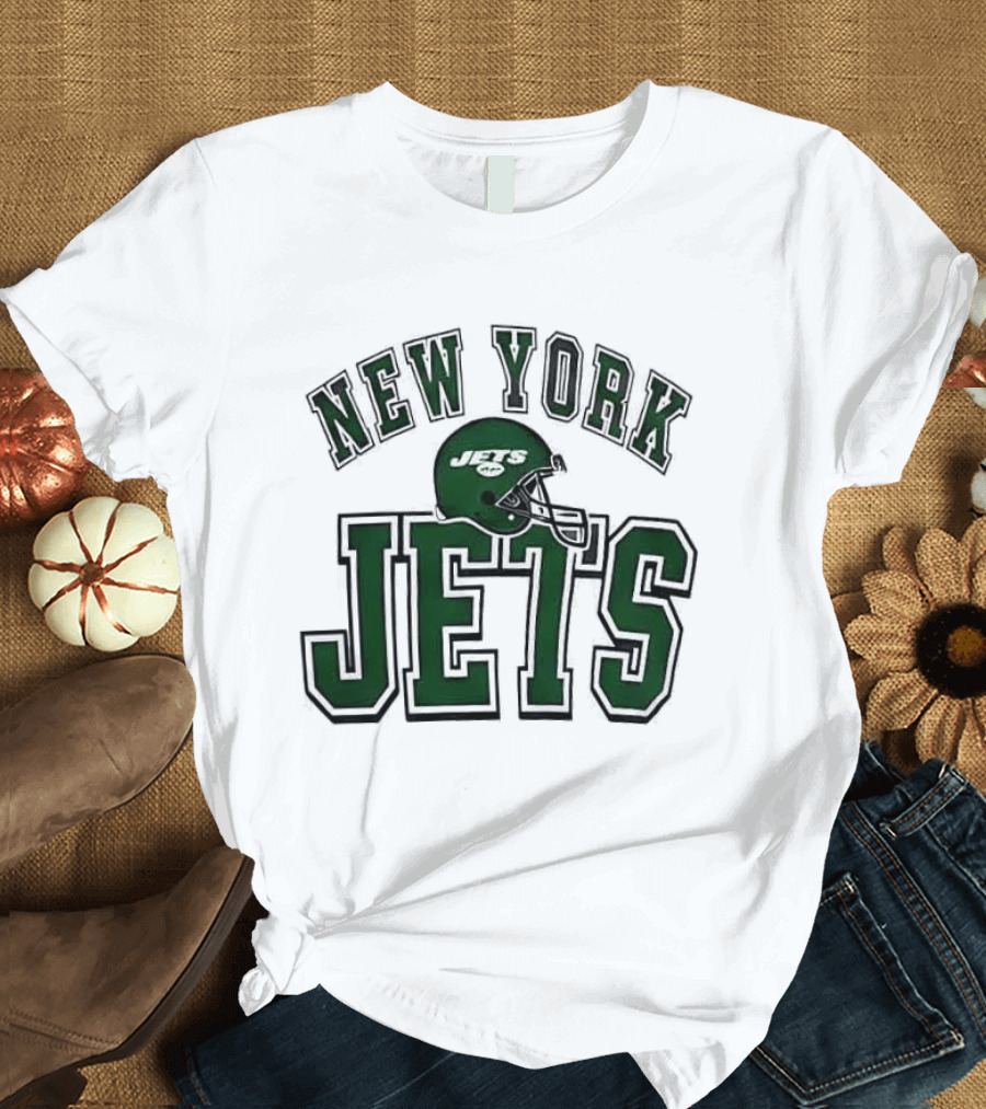 New York Jets Everyone Es Women's Sports Football Helmet T-Shirt