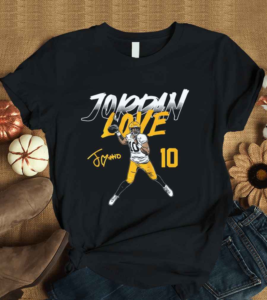 Jordan Love 10 Signature Pose Green Bay Packers T-Shirt