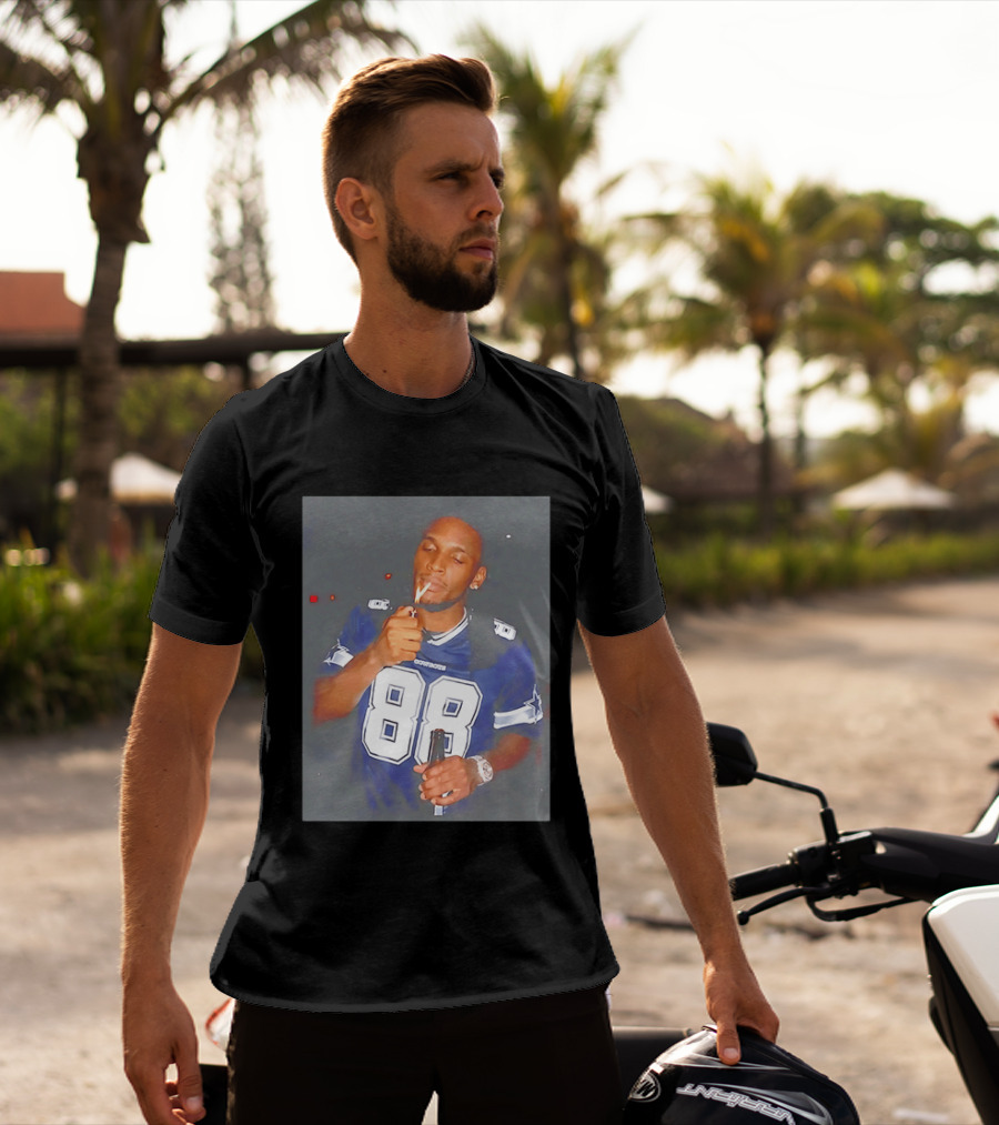 CeeDee Lamb Dallas Cowboys 88 Jersey Holding Beer Smoking T-Shirt