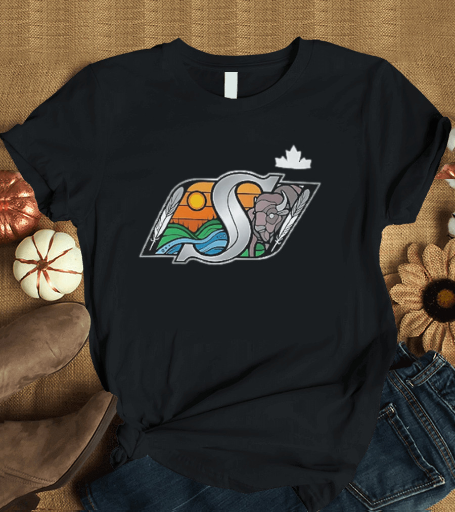 Saskatchewan Roughriders 2025 Indigenous Heritage Special Buffalo Sunrise Feather River T-Shirt