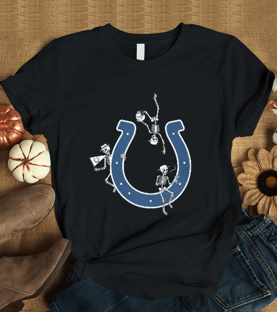 Indianapolis Colts Skeletons Celebrating With Hats And Drink By Horseshoe T-Shirt