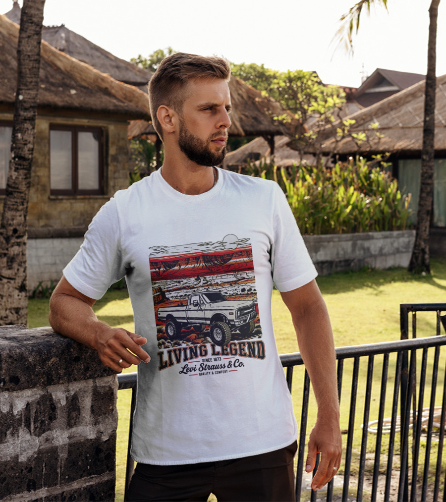 Living Legend Since 1873 Levi Strauss Co Vintage Truck Desert Scene T-Shirt