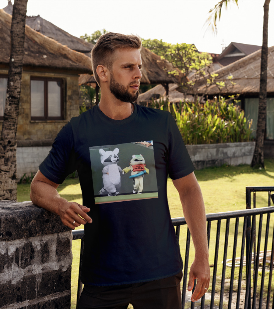 Seattle Mariners Mascots Jimothy Vs Humpy Salmon Running Event T-Shirt