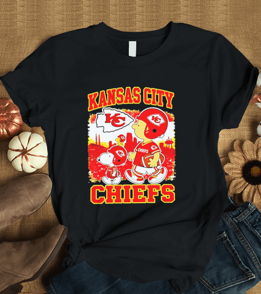 Kansas City Chiefs Snoopy Woodstock Skyline Football 2026 T-Shirt