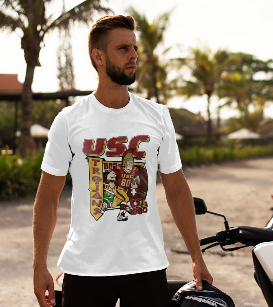 USC Trojans Football Player Cartoon Scoreboard Est 1880 T-Shirt