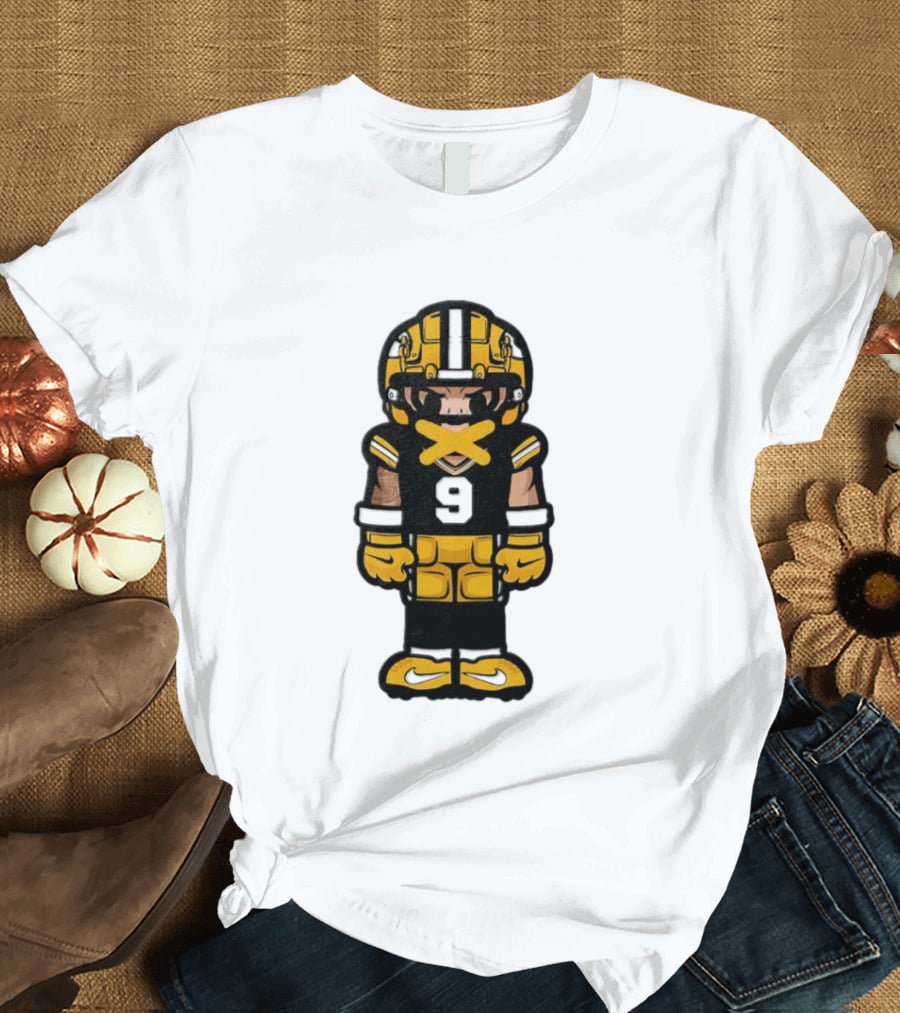 Christian Watson No 9 Chibi Green Bay Packers Football Player T-Shirt